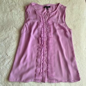 5 for $25 Cute Banana Republic sleeveless top